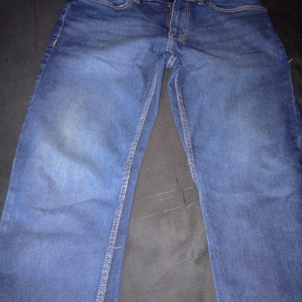 Jeans - Picture 9 of 11